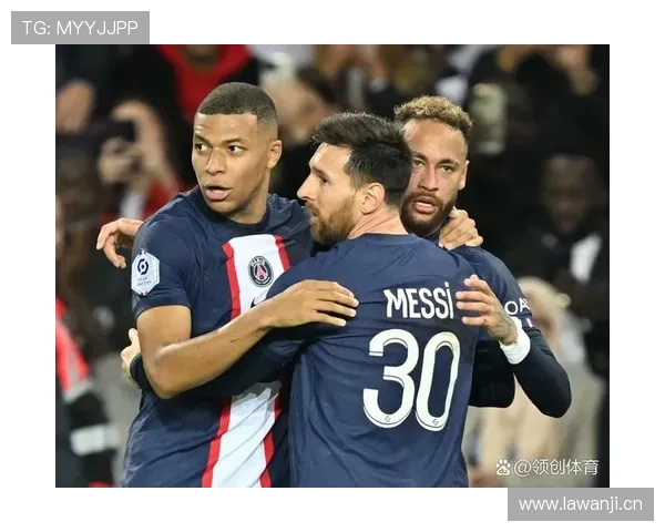 梅西与姆巴佩：同代进攻核心的战术角色与效率对比分析