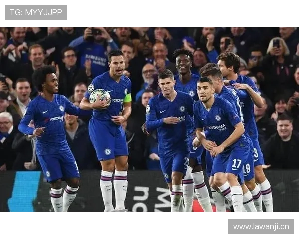 切尔西大规模引援效果争议：高投入能否转化为赛场表现，仍需实战检验