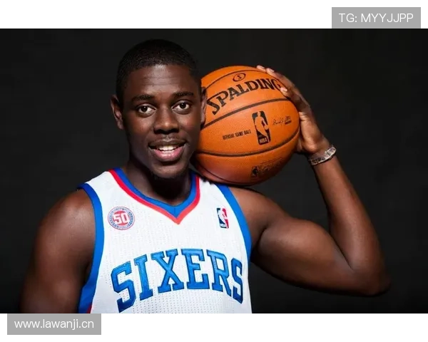 朱·霍勒迪挡拆串联比斯玛特更稳带动节奏